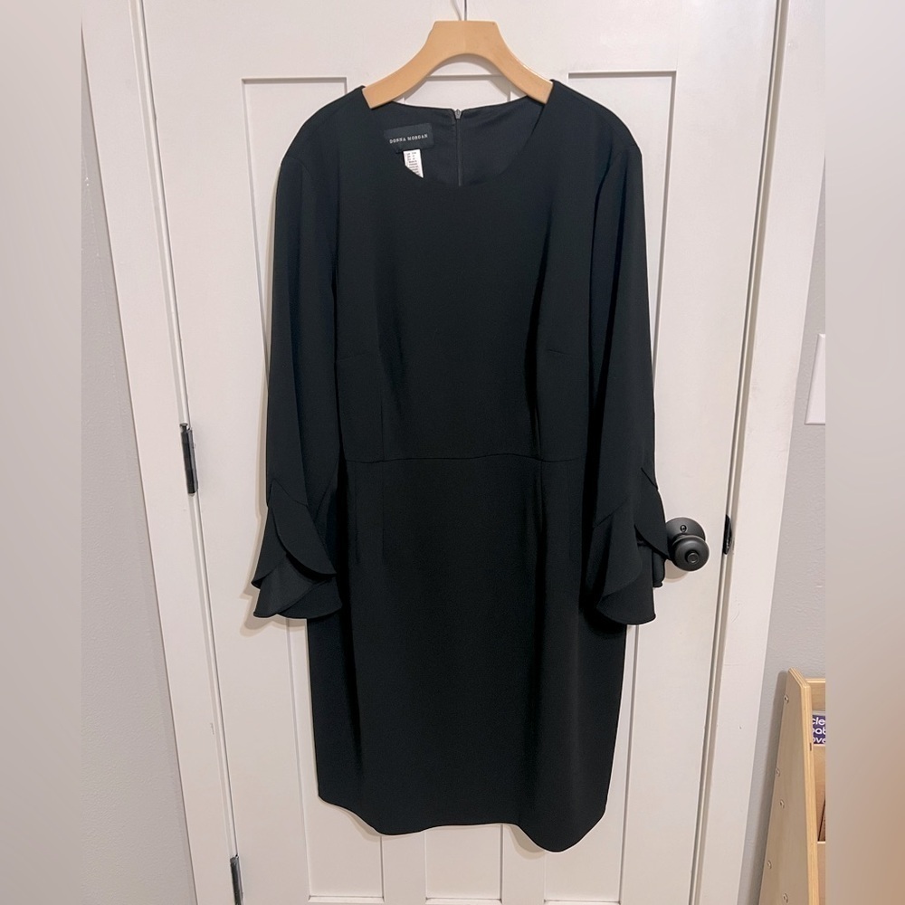 Donna Morgan Plus Size 22 Career Dress Black 3/4 Bell Sleeves Knee Length